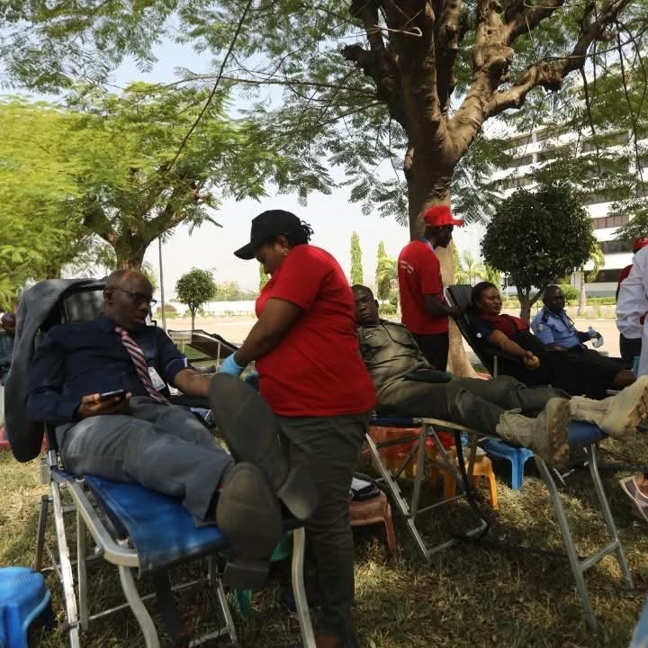 3AM Foundation blood donation campaign